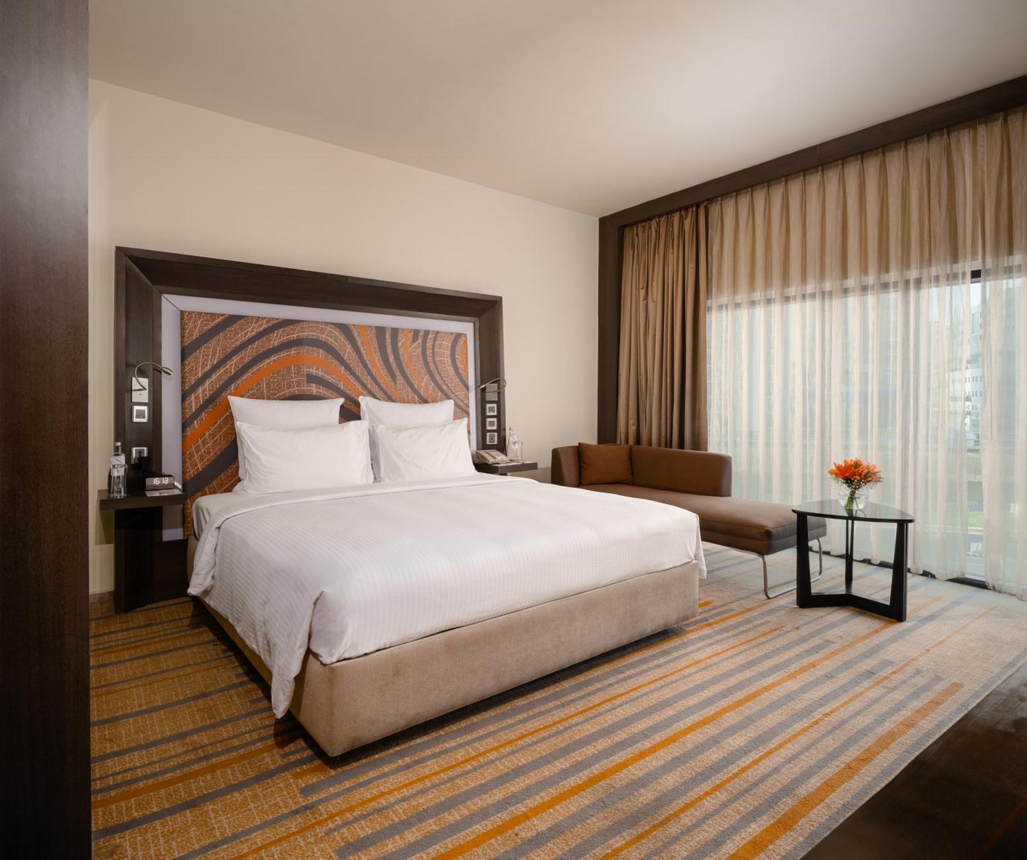 Novotel Kolkata Hotel And Residences Kültér fotó